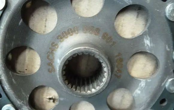 Mercedes-Benz Vaneo W414 Clutch pressure plate 3000856901