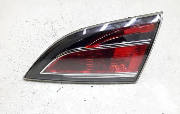 Mazda 6 Tailgate rear/tail lights 13241095