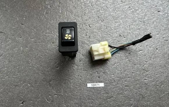 Other switches/knobs/shifts