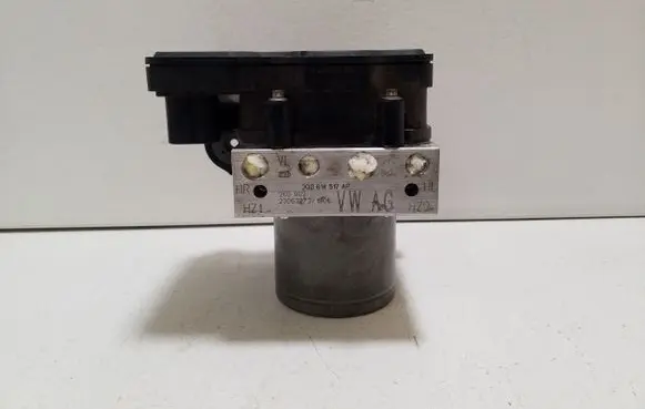 Audi A1 ABS Pump 2Q0614517AP 2Q0614517N