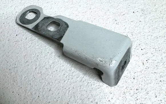 Audi A5 Fender mounting bracket 8W6821433