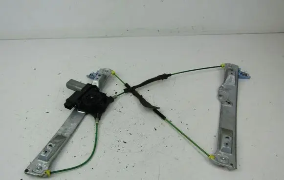 Opel Corsa D Front door window regulator with motor 