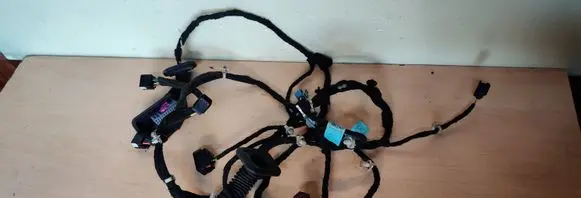 Chevrolet Orlando Tailgate/trunk wiring harness 95968627