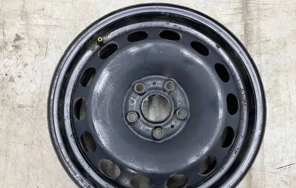 Seat Leon (5F) R16 steel rim 5q0601027q