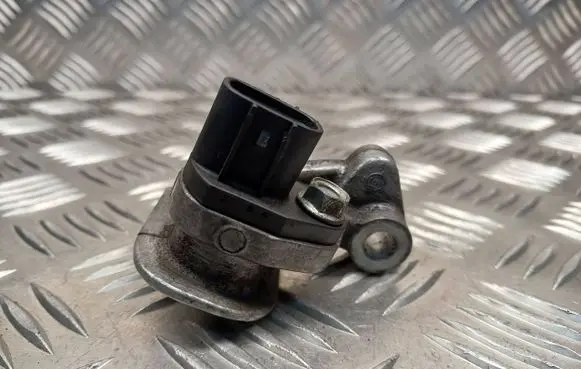 Opel Meriva A Crankshaft position sensor 8973216200 8973227680