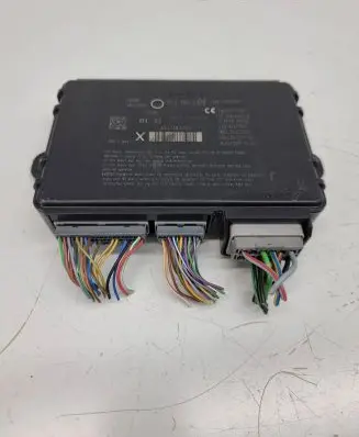 Land Rover Discovery 5 Keyless (KESSY) go control unit/module HPLA19H440BF