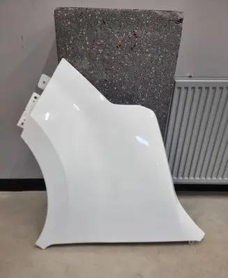 Nissan NV400 Fender 