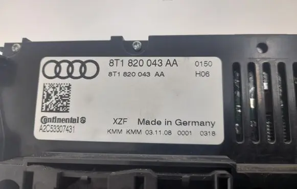 Audi A4 S4 B8 8K Climate control unit 8T1820043