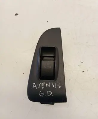 Toyota Avensis T250 Electric window control switch 7427105020
