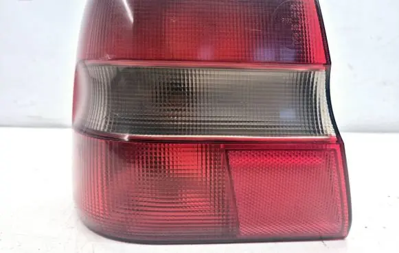 Volvo S70 V70 V70 XC Rear/tail lights 9151480