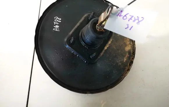 Nissan Almera N16 Brake booster 47210bm410