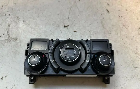 Peugeot 3008 I Climate control unit 96738322XT