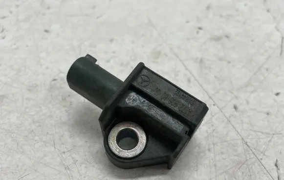 Mercedes-Benz E W212 Airbag deployment crash/impact sensor A1729056000