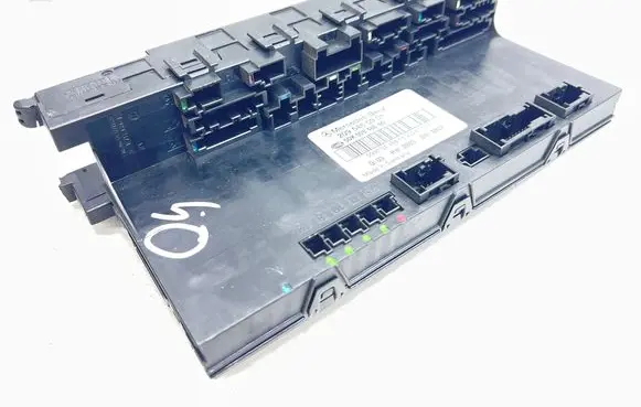Mercedes-Benz CLK A209 C209 Fuse module 2095450901 5DK00848660