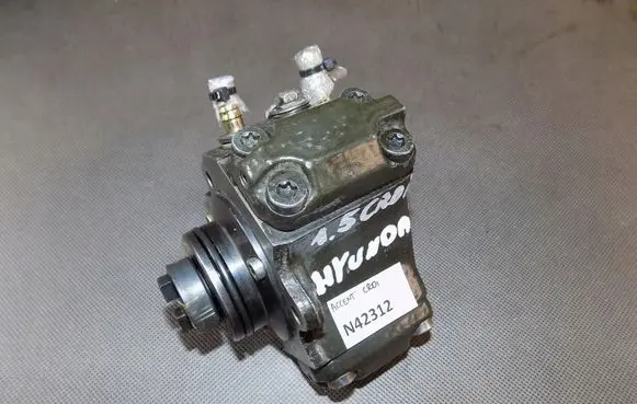 Hyundai Accent Fuel injection high pressure pump
