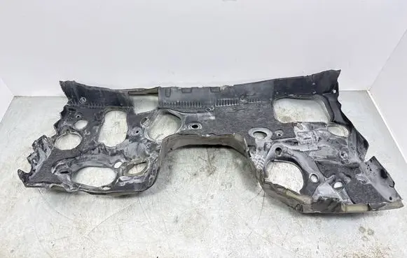 Mercedes-Benz C W205 Sound insulation of firewall A205682