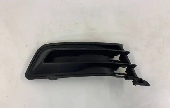 Renault Captur Front bumper lower grill 263314901R