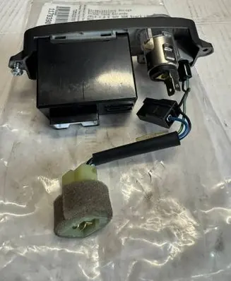 SsangYong Korando AUX in-socket connector 5WK505