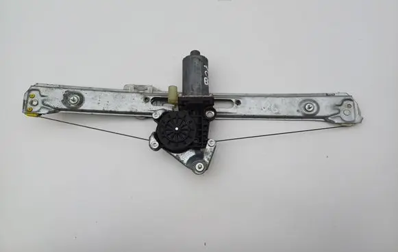 BMW 3 E46 Rear door window regulator with motor 8200717 0130821727