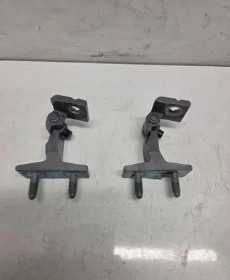 Mercedes-Benz B W247 Front door hinge set 