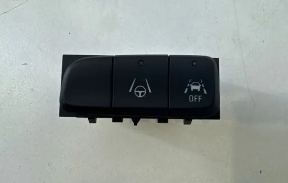 Opel Mokka X A set of switches 98347621YX 2022914