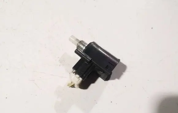 Toyota Yaris Brake pedal sensor switch