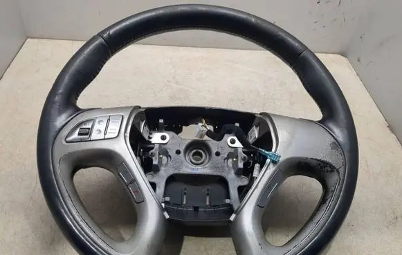 Hyundai ix35 Steering wheel 3832951000 967002S500