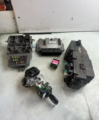 Honda Accord Engine control unit/module 0281011546 4079180731 37820RBDE16