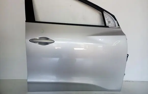Hyundai ix35 Front door