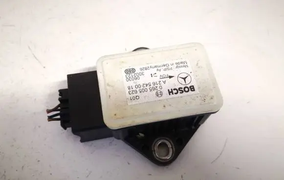 Mercedes-Benz CLS C219 ESP acceleration yaw rate sensor 0265005623 a2165420018
