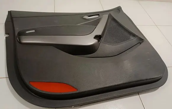 Hyundai Santa Fe Front door card panel trim 823342W000