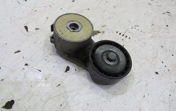 Alfa Romeo Giulietta Timing belt tensioner GMAUTO4574097