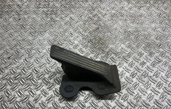 Mazda CX-5 Accelerator throttle pedal