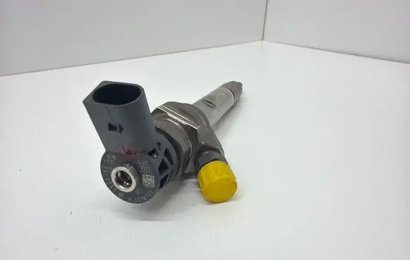 BMW 3 F30 F35 F31 Fuel injector 8514148