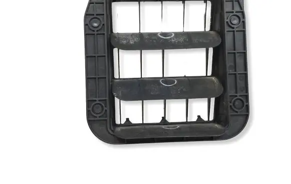 Honda CR-V Quarter panel pressure vent 75450