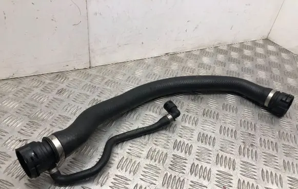 BMW 5 E60 E61 Engine coolant pipe/hose 7787449 10305924