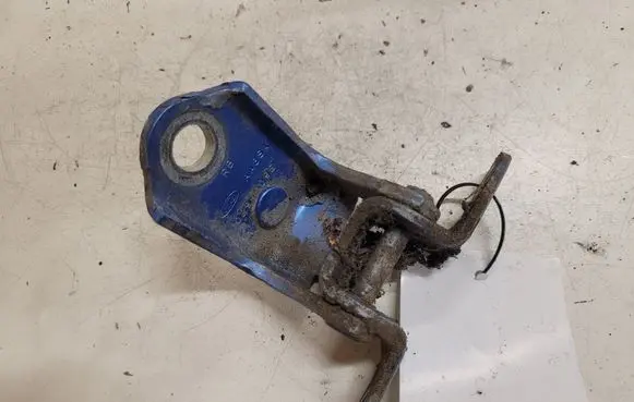 Ford Fiesta Rear door lower hinge 029MBD9E AA8SA