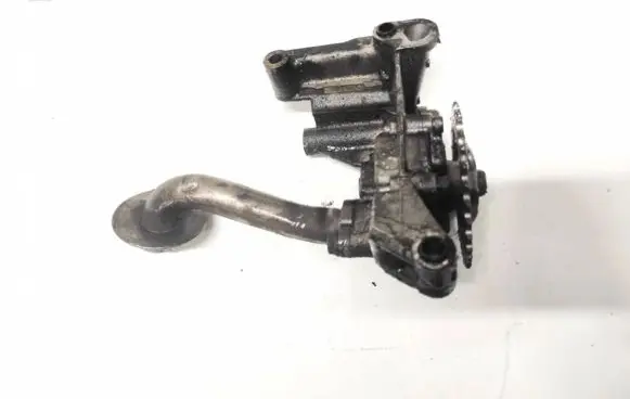 Volkswagen Polo Oil pump 06a115121