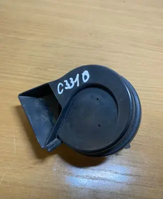 Opel Astra G Horn signal A28657625 C3310