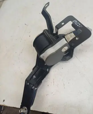 Mazda 5 Middle seatbelt (rear) 