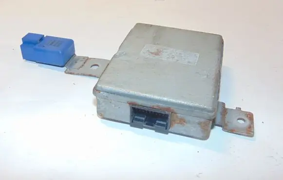 Infiniti QX4 Cruise control unit/module 189301W200