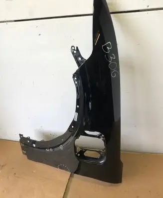 Ford Mustang Mach-E Fender