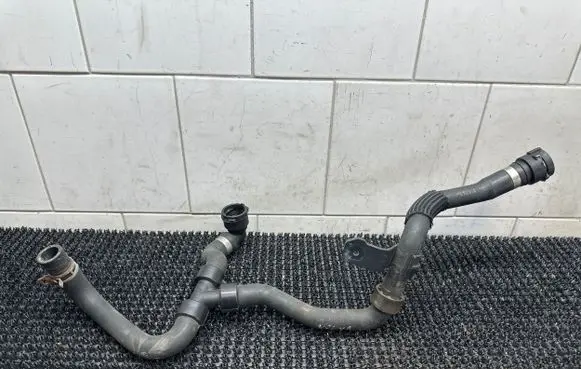 Volvo V60 Engine coolant pipe/hose BG918274AA