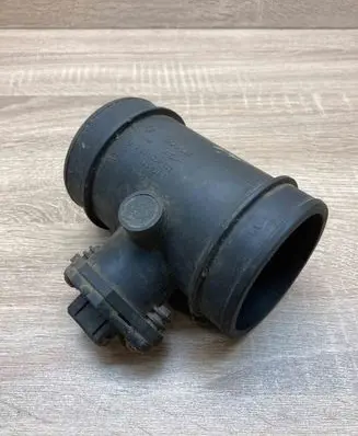 Chrysler Voyager Mass air flow meter 4861076 0281002132