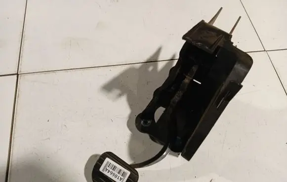 Renault Laguna III Brake pedal 