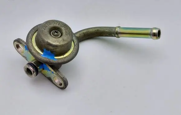 Daihatsu YRV Fuel pressure regulator 2327097402