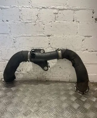 Audi A5 8T 8F Intercooler hose/pipe 8K0145673E