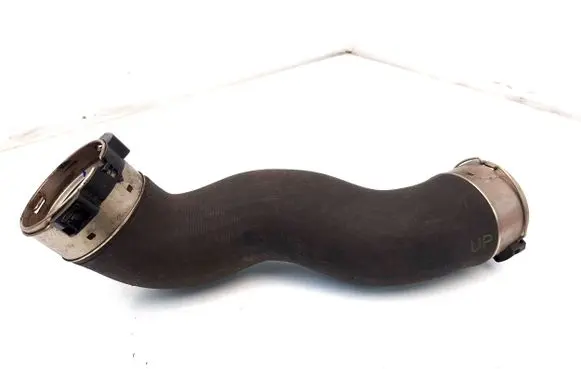 BMW 5 F10 F11 Intercooler hose/pipe 8516509 11279412