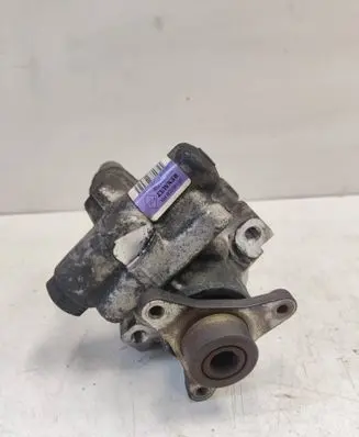 Renault Trafic II (X83) Power steering pump 26146338 8200024738 8200838037