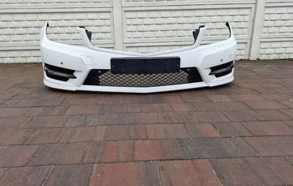 Mercedes-Benz C W204 Front bumper